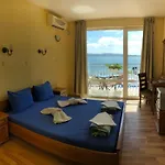Family Littoral Отель 2*