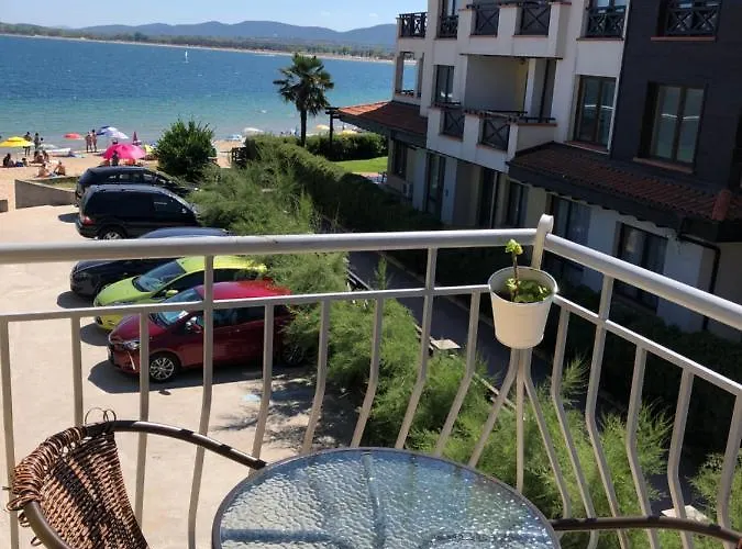 Family Littoral Ξενοδοχείο 2*
