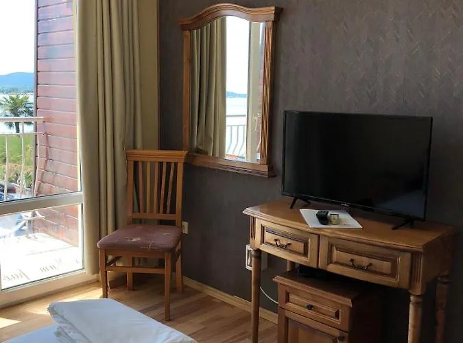 Hotel Family Littoral 2*