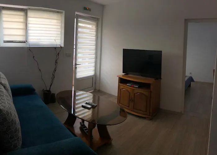 מלון Family Littoral 2*